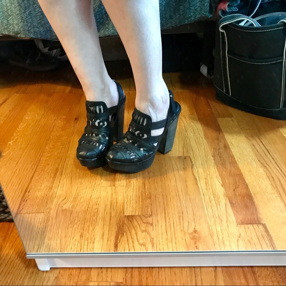 Miista Ori Cut-Out Black Platform Booties - Picture 6 of 8